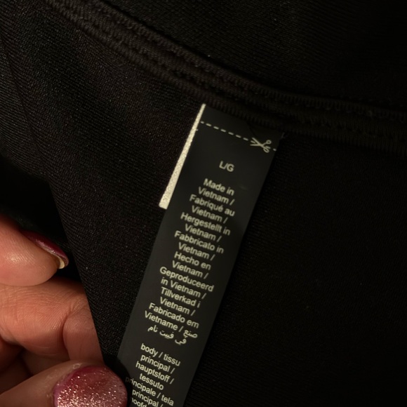 NikeSKIMS Matte Tricot
Women's Oversized Full-Zip Track Jacket - Picture 10 of 12